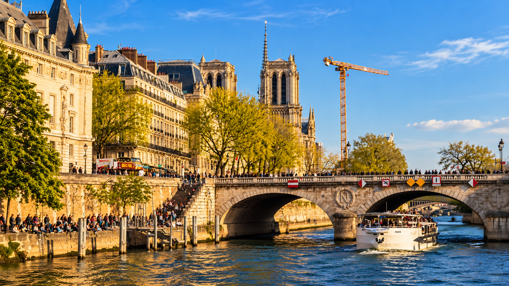  Notre-Dame Cathedral beside the Seine River in Paris